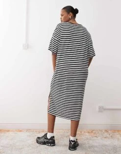 Noisy May Curve Midi T-shirt Dress In Black And White Stripe For Women Black & White -Noisy May Shop 202369976 4