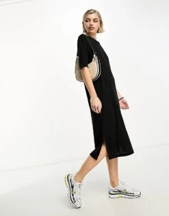 Noisy May Oversized T-shirt Dress In Black For Women