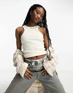 Noisy May Racer Neck Top In Cream For Women