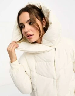 Noisy May Padded Jacket With Oversized Hood In Cream For Women Sugar Swizzle -Noisy May Shop 205302100 3