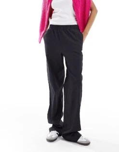 Noisy May Tall Pull On Casual Trouser In Dark Grey For Women Black -Noisy May Shop 205739747 3