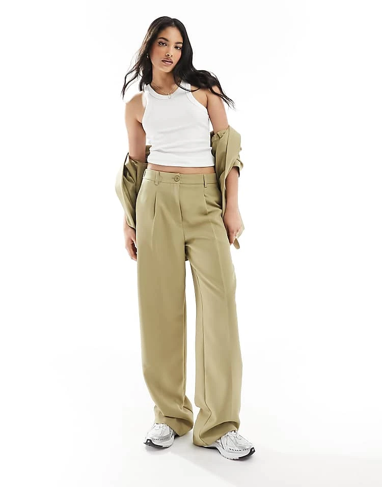 Noisy May High Waisted Wide Leg Tailored Trouser- Co-ord In Sand For Women Tree House 1 Noisy May High Waisted Wide Leg Tailored Trouser- Co-ord In Sand For Women Tree House
