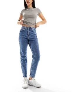Noisy May Moni High Waisted Straight Jeans In Mid Wash Blue For Women Medium Blue Denim