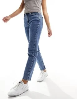 Noisy May Moni High Waisted Straight Jeans In Mid Wash Blue For Women Medium Blue Denim -Noisy May Shop 205877228 4
