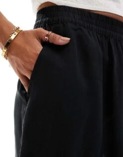 Noisy May High Waisted Pull On Short In Black For Women -Noisy May Shop 206056738 4