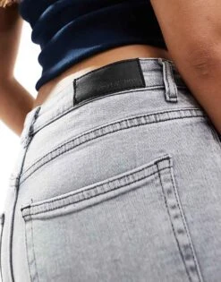 Noisy May Moni High Waisted Straight Leg Jeans In Light Washed Grey For Women Light Grey Denim -Noisy May Shop 206056748 4