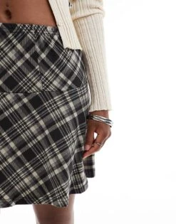 Noisy May Elasticated Mini Skirt In Black Check For Women -Noisy May Shop 206531689 5
