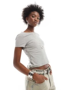 Noisy May Open Back T-shirt In Pale Grey For Women Ghost Gray