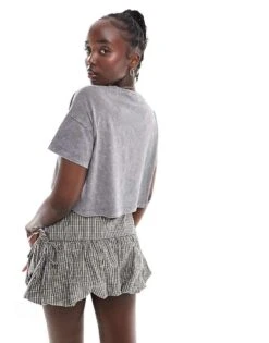 Noisy May Boxy Fit Cropped Top In Acid Wash Grey For Women Dark Grey -Noisy May Shop 206531904 4