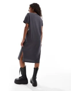 Noisy May Petite Midi T-shirt Dress With Wild Print In Grey For Women Asphalt -Noisy May Shop 206531920 3