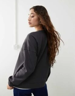 Noisy May Collegiate Sweat In Charcoal For Women Obsidian -Noisy May Shop 206744453 3