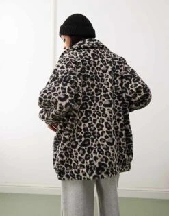 Noisy May Oversized Fleece In Leopard Print For Women Eggnog -Noisy May Shop 206894454 3