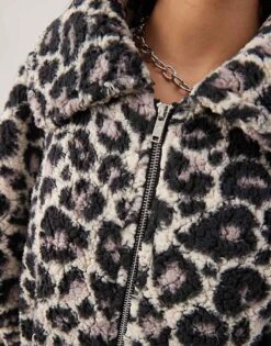 Noisy May Oversized Fleece In Leopard Print For Women Eggnog -Noisy May Shop 206894454 4