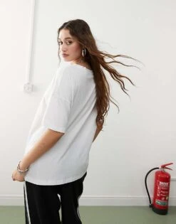 Noisy May Oversized T-shirt With Madonna Newspaper Graphic In White For Women Bright White -Noisy May Shop 206897531 3