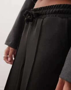 Noisy May Petite Wide Leg Jogger With Side Stripe In Black For Women -Noisy May Shop 207190197 4