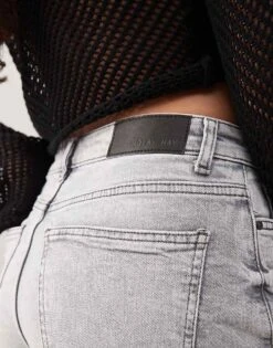 Noisy May Moni High Waisted Denim Shorts In Light Grey For Women -Noisy May Shop 207372431 3