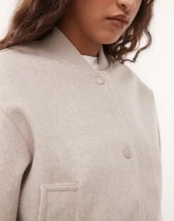 Noisy May Lightweight Bomber Jacket In Beige For Women 8 Noisy May Lightweight Bomber Jacket In Beige For Women -Noisy May Shop 207372636 4