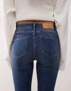 Noisy May Jen Push Up Jeans In Dark Blue Wash For Women -Noisy May Shop 207372700 5