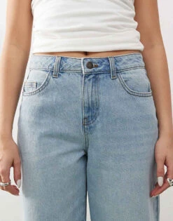 Noisy May Brandy Mid Rise Loose Fit Jeans In Light Blue Wash For Women Light Blue Denim -Noisy May Shop 207376594 5