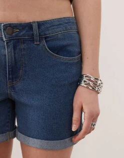 Noisy May Debby Denim Shorts In Mid Wash Blue For Women Medium Blue Denim -Noisy May Shop 207377415 5