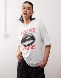 Noisy May Oversize T-shirt With Kiss Me Print In White For Women Bright White -Noisy May Shop 207455114 1 brightwhite 1
