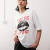 Noisy May Oversize T-shirt With Kiss Me Print In White For Women Bright White