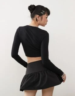 Noisy May Long Sleeve Twist Front Crop Top In Black For Women -Noisy May Shop 207653174 4